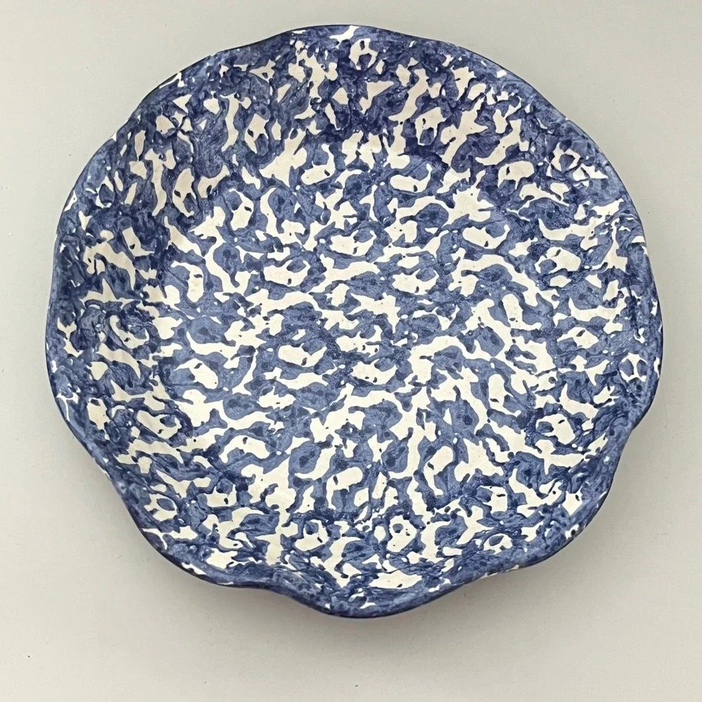 Conner Prairie Pottery Bowl Unisex 9.5in Blue White Vintage 1995 Spongeware
